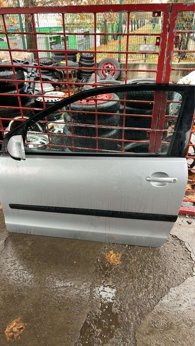 VW Polo 9N шофьорска врата