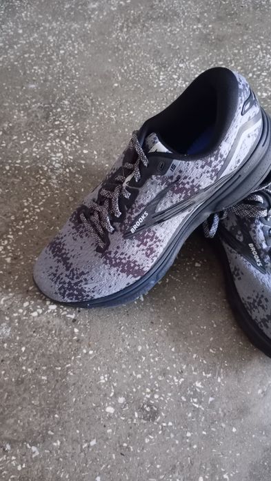 Adidasi Brooks Ghost 15
