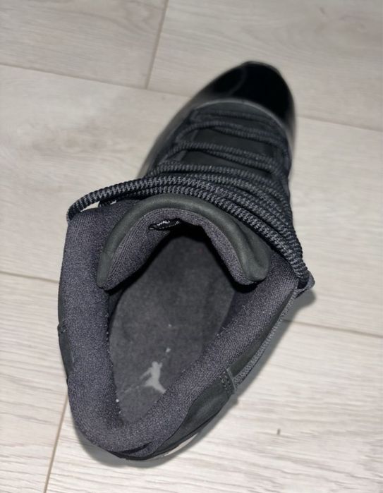 Jordan 11 Cap And grown