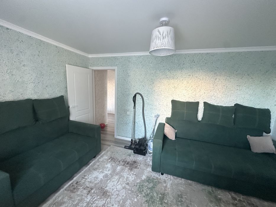 Продаются 2 дивана 50.000тг и 60.000тг