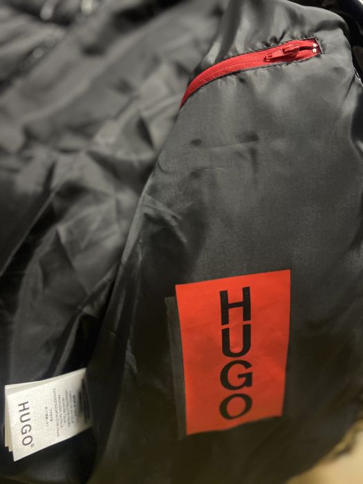 Geaca Hugo Boss,noua cu eticheta