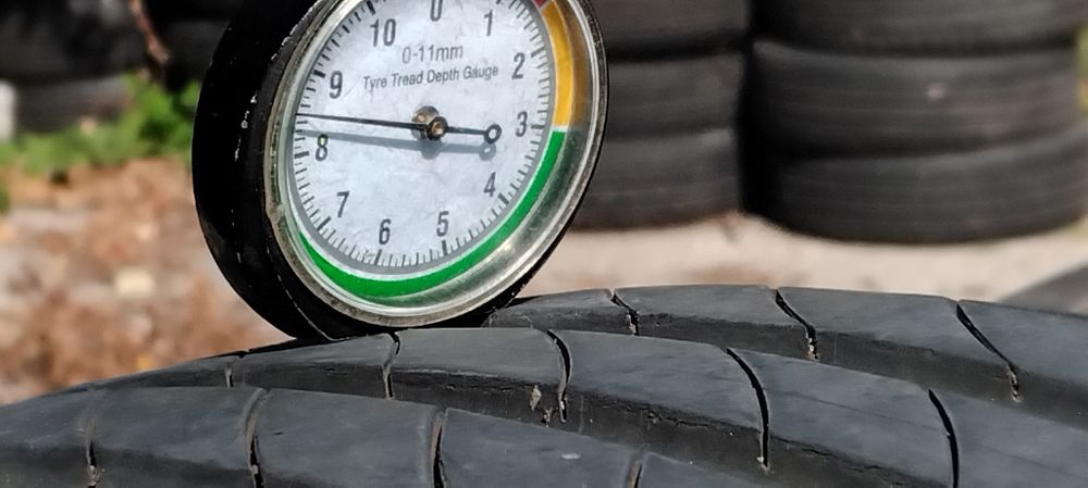 Гуми 215 55 16 Мишелин Michelin 2 броя. Нов внос. Не са нови!