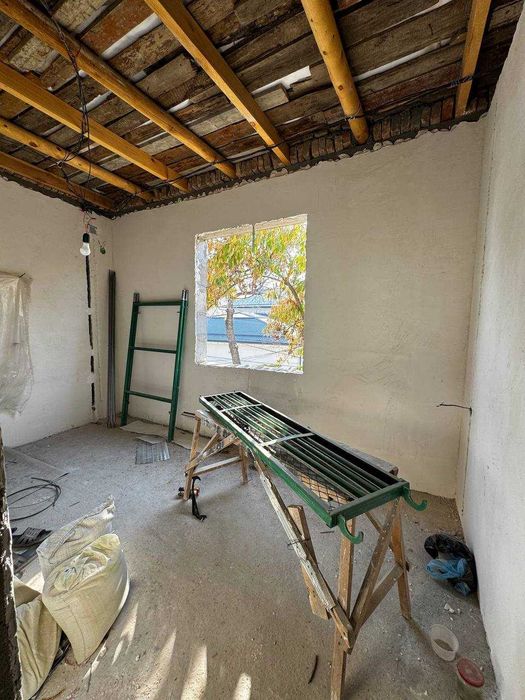 Дом 1.7 соток 4 комн. 2х этажный. Шумиловский городок. Ул. Ош. 125м2