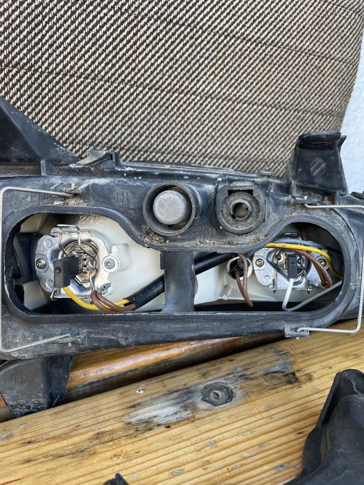 Оригинални фарове за опел тигра оборудвани цената е за 1- брой