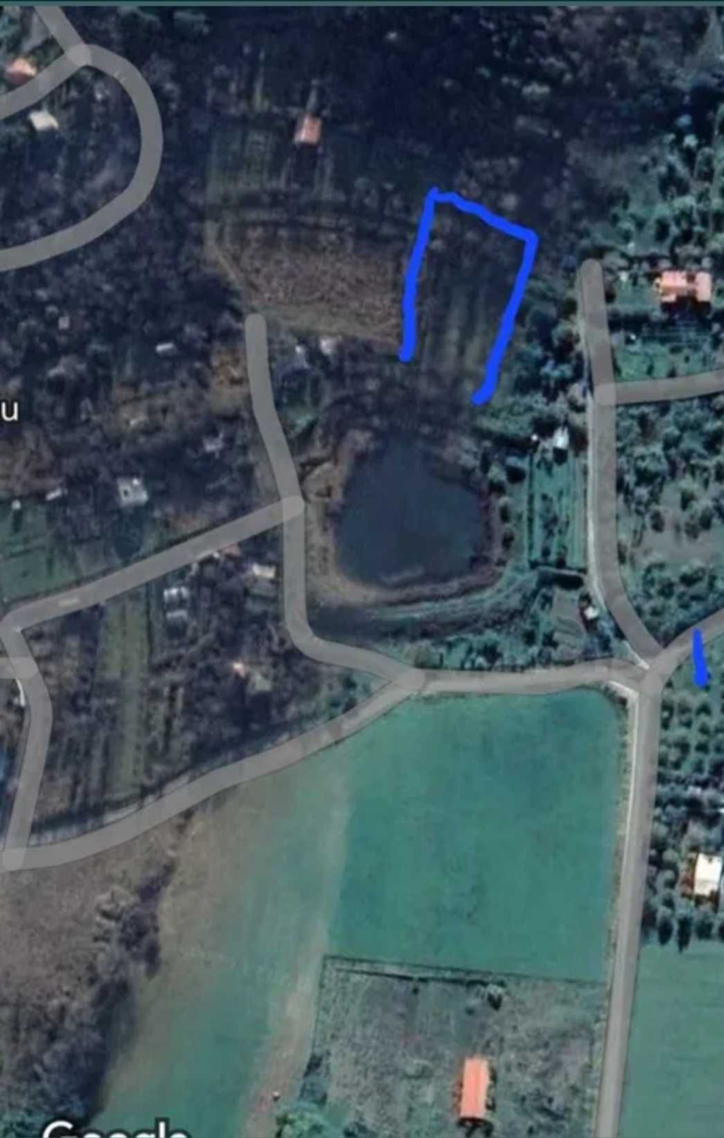 Парцел в гола велика със каравана