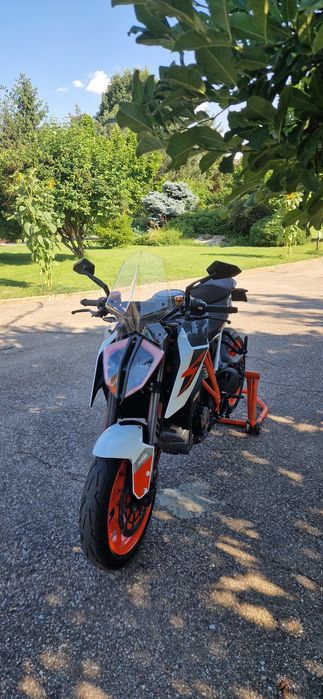 KTM 1290 Superduke R Model 2018