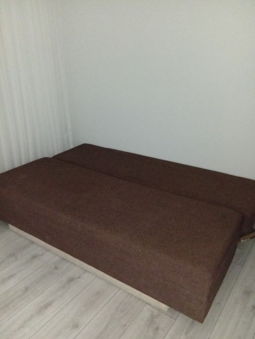 Vând canapea extensibila în Timișoara !