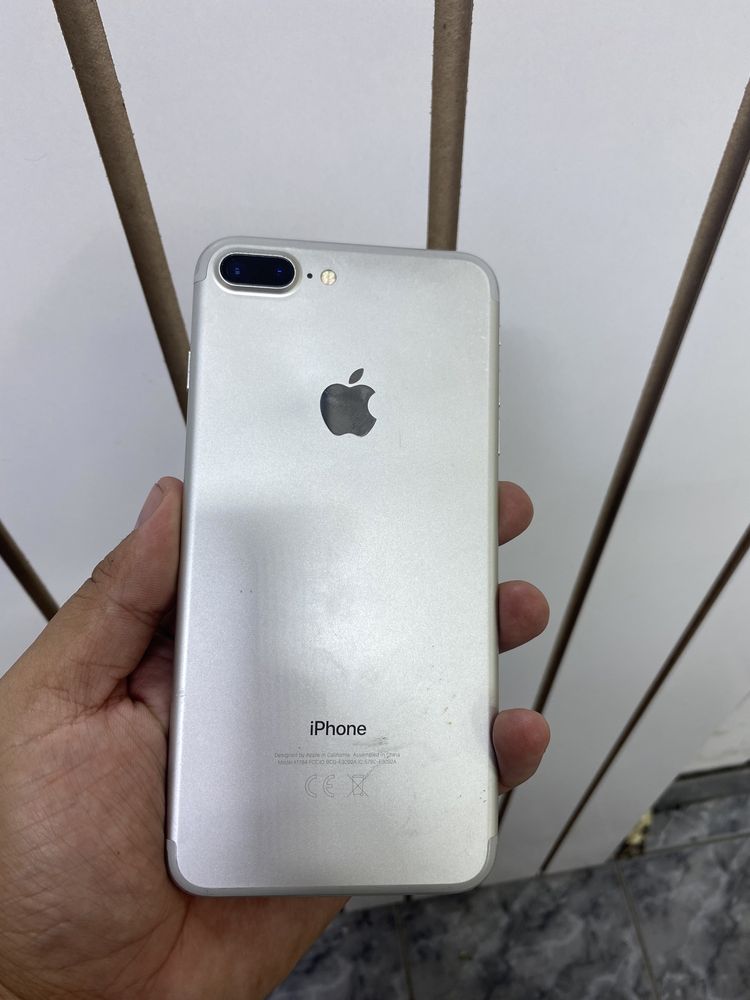 Iphone. 7 plus.      Gggg