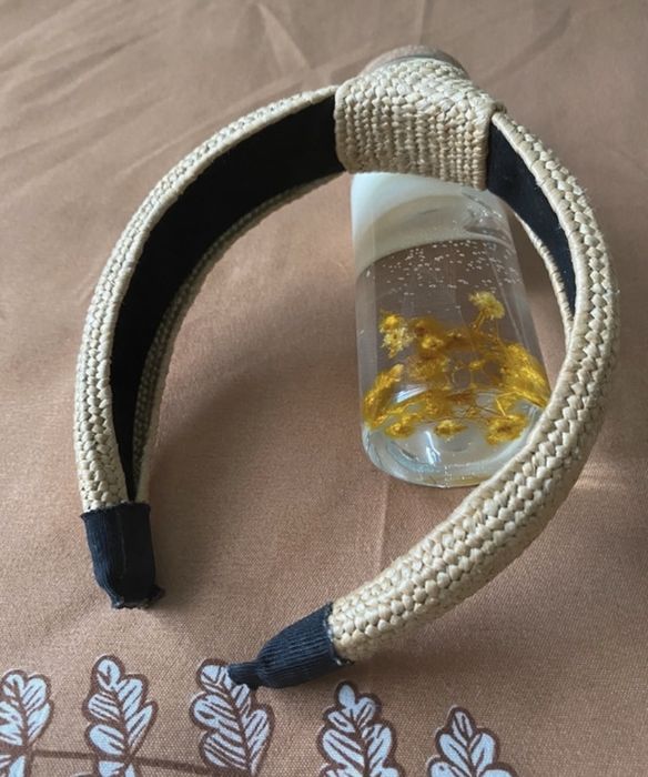 Coronita/Bentita par