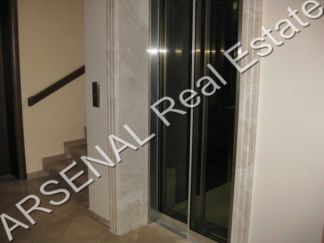 Дава се под наем Къща в София, Бояна - 750 кв.м за 6500 € - Снимка #10