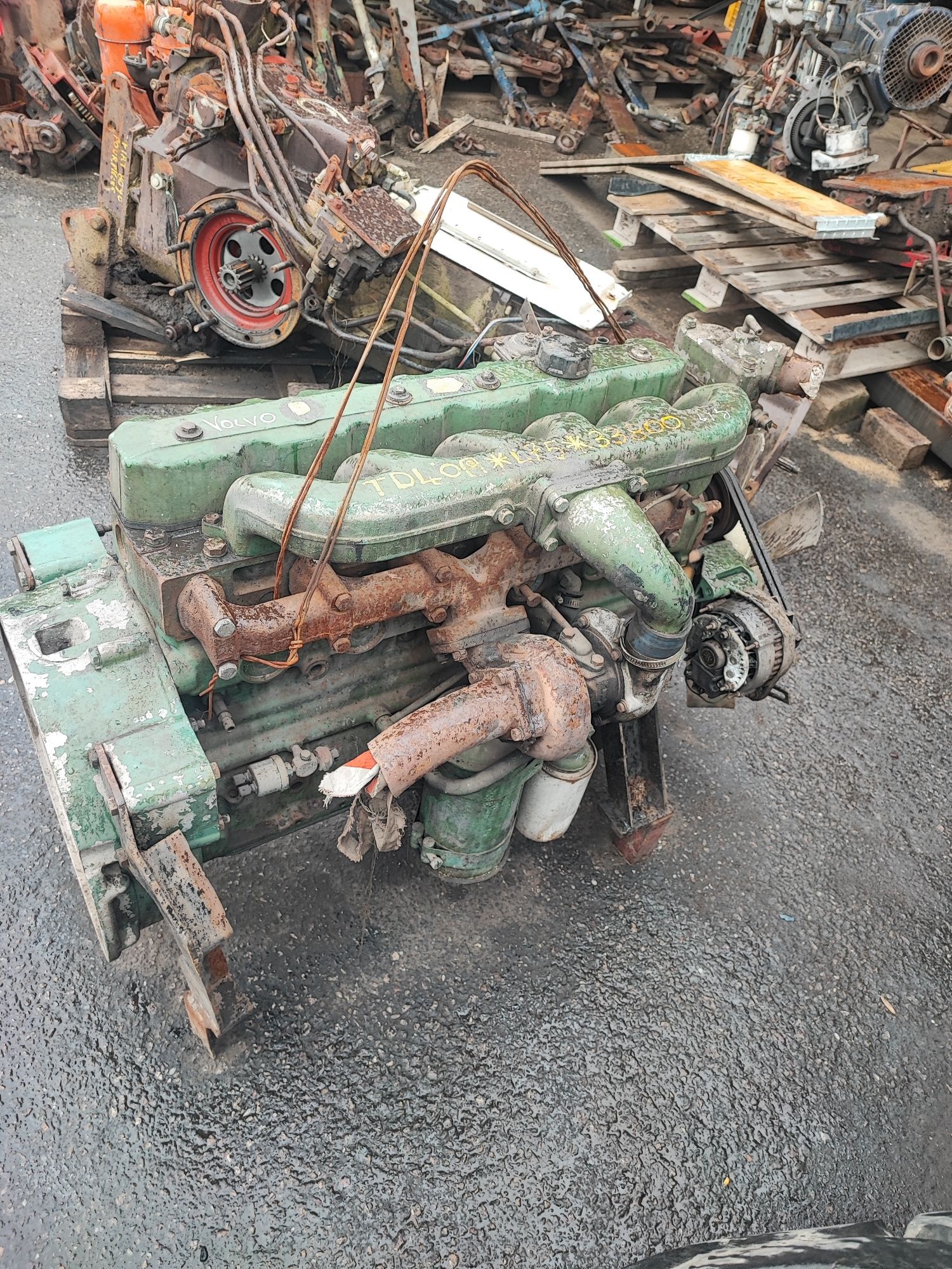 Motor utilaj Volvo 6 pistoane