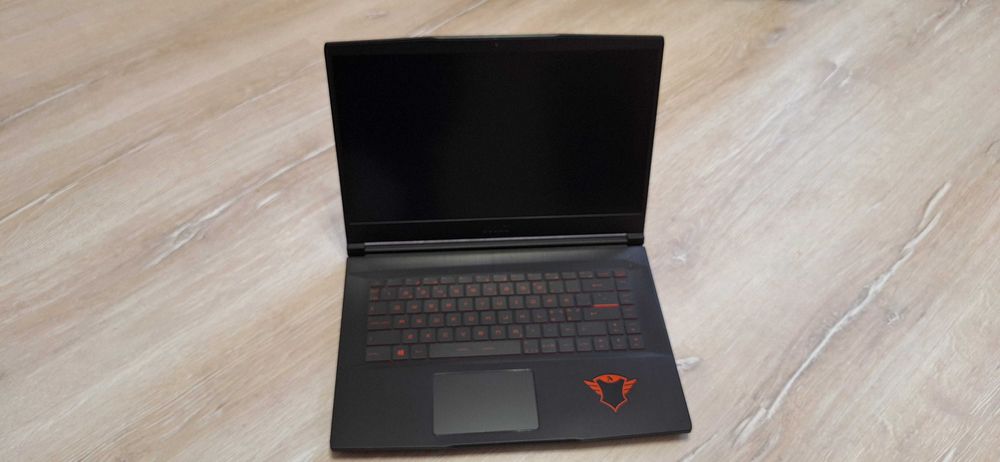 Лаптоп MSI GF65 Thin + подарък