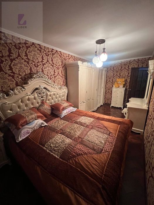 Продается 4х комнатная квартира. Фрунзе, Хамкорбанк.