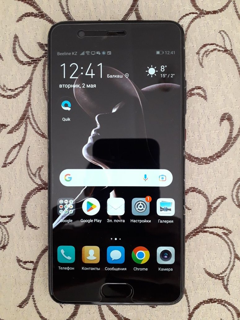 Смартфоны Samsung, Huawei