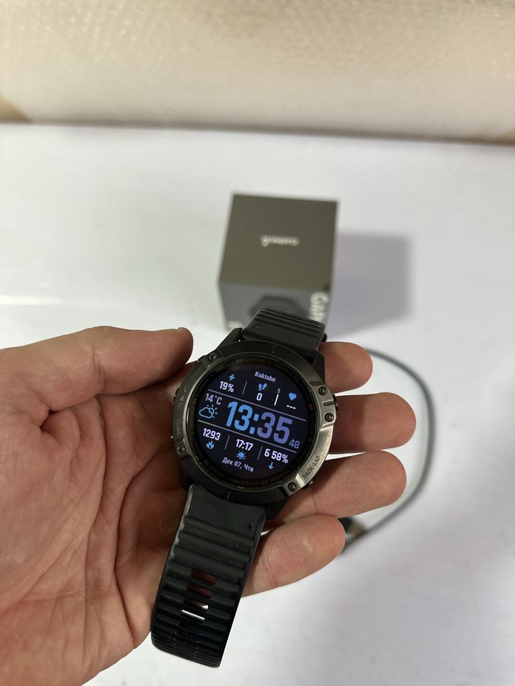 Смарт часы Garmin Fenix 6X Sapphire