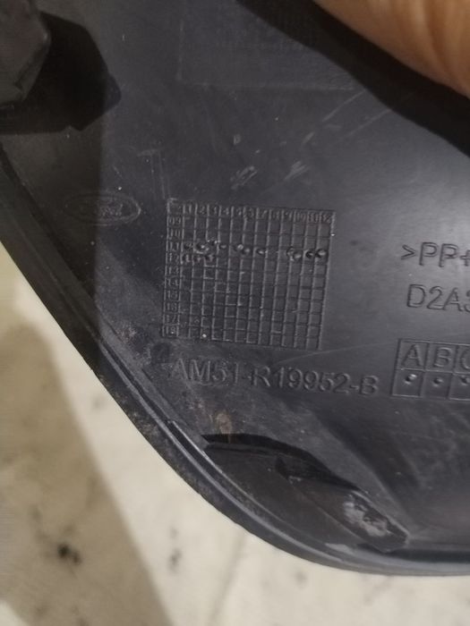 Grila proiector dreapta, Ford C-Max, 2010, 2011, 2012, 2013, 2014, cod origine OE AM51-R19952-B.