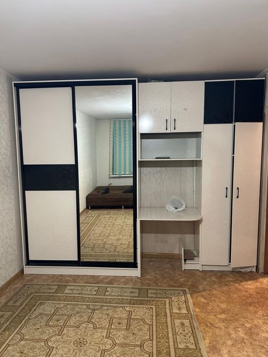 Срочно шкаф в отличном состояний