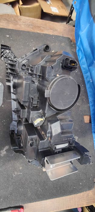 far dreapta opel mokka avariat