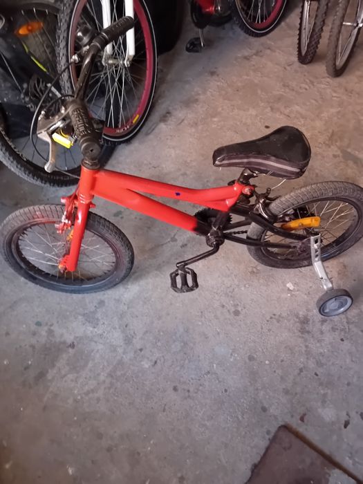 Vând bicicleta copii