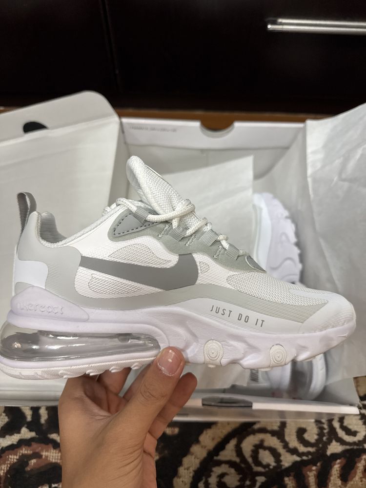 Кроссовки Air max 270 женские 36 размер