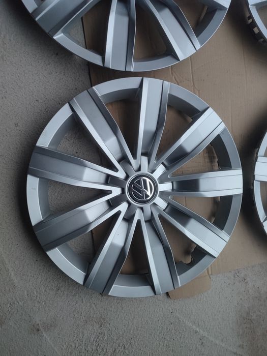 4x Capace originale Skoda R17 Kodiaq Superb Karoq