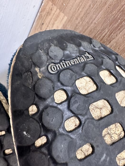 Маратонки Adidas Ultra boost Continental