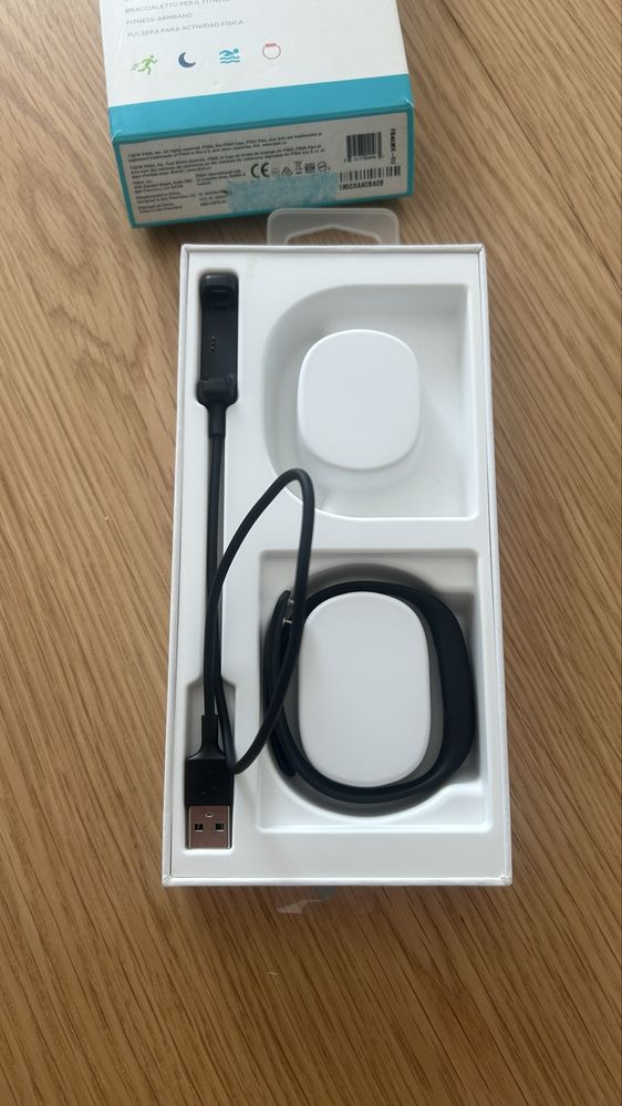 Bratara fitness Fitbit Flex 2
