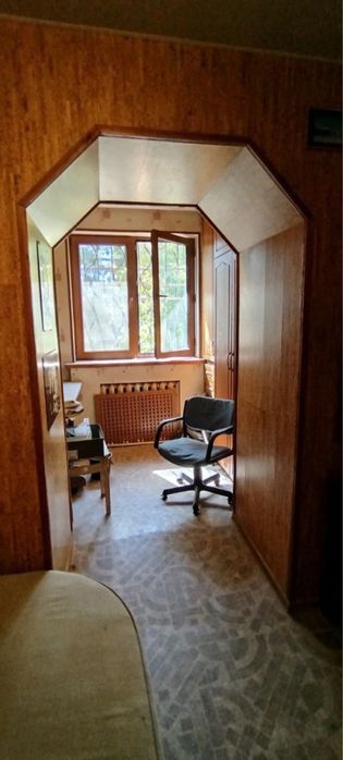 Своя! Новомосковская, Казы-базар 1/2/4 кирпич