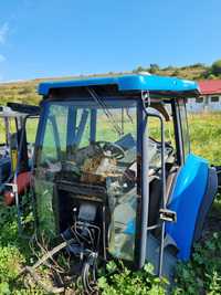 Cabina/piese cabina tractor Ford/NewHolland