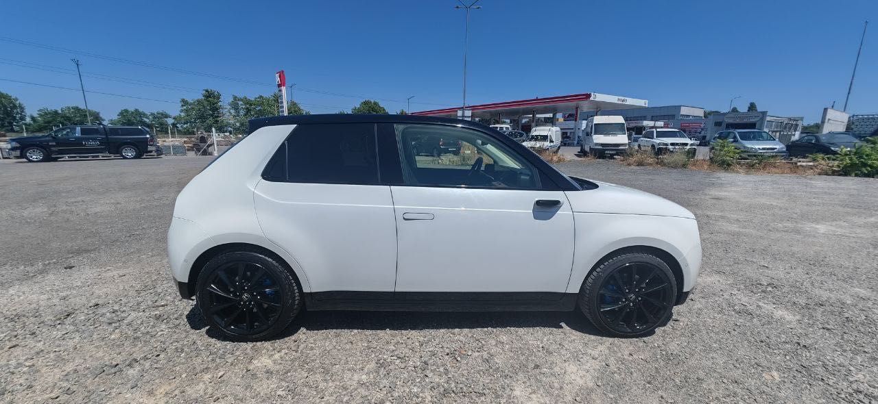 Honda e Електрически