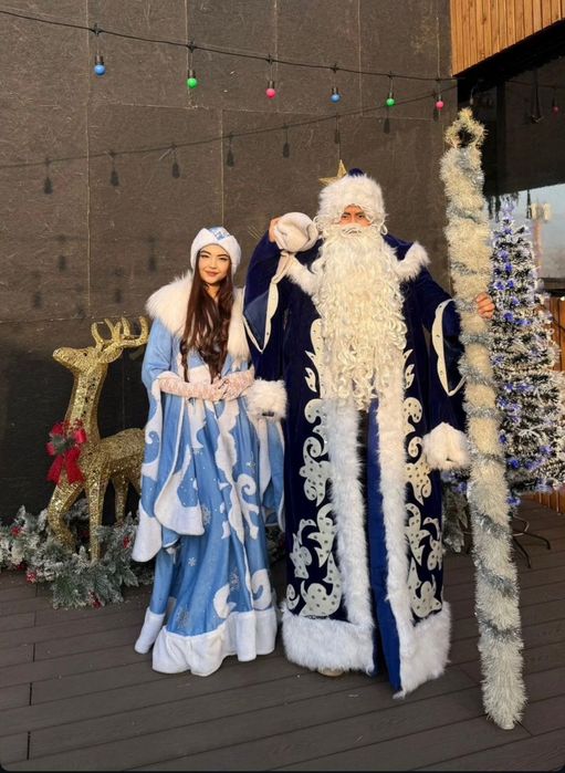 Продам костюмы Деда мороза и снегурочки