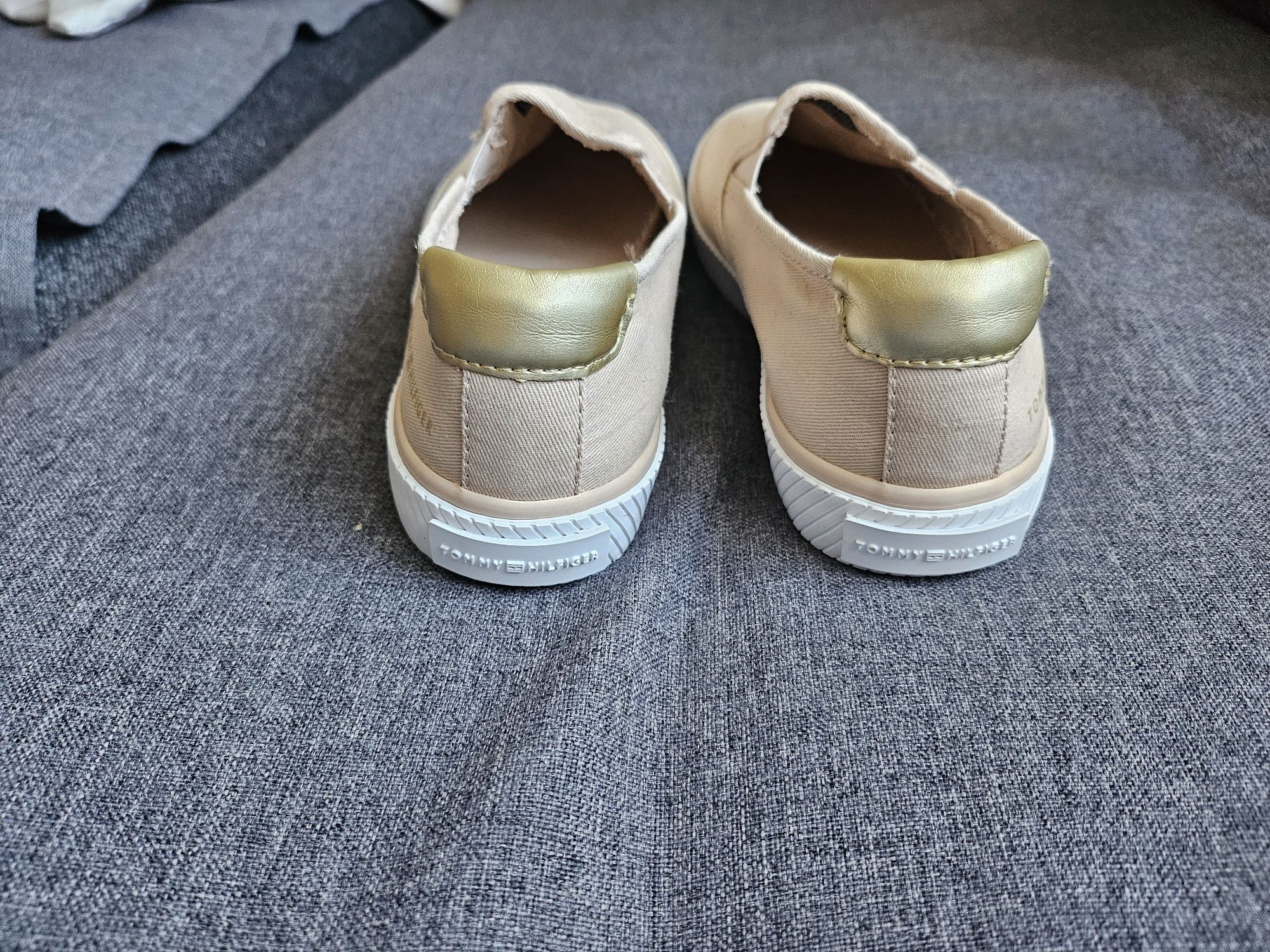Гуменки Tommy hilfiger