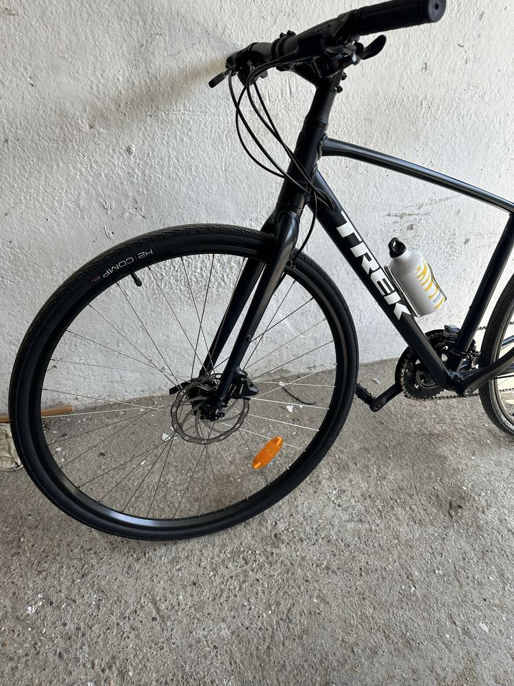 Bicicleta TREK FX 2 Disc Hybrid Bike 2023 M (cube ktm)