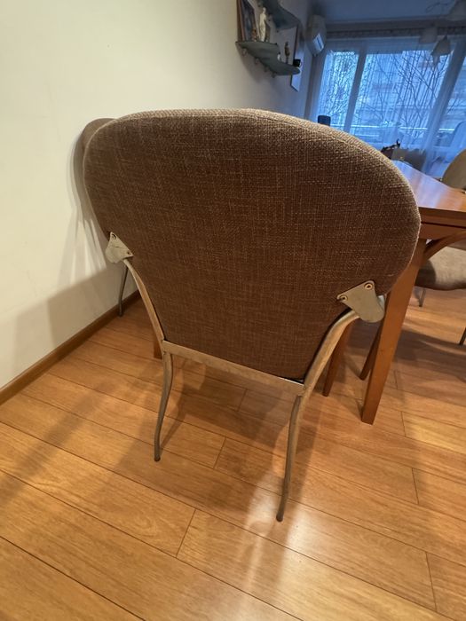 Поръчкова трапезна маса от дървен масив