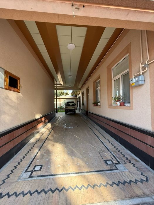 Yangihayot Ozar mahalla. Tayyor yashashli zamonaviy hovli