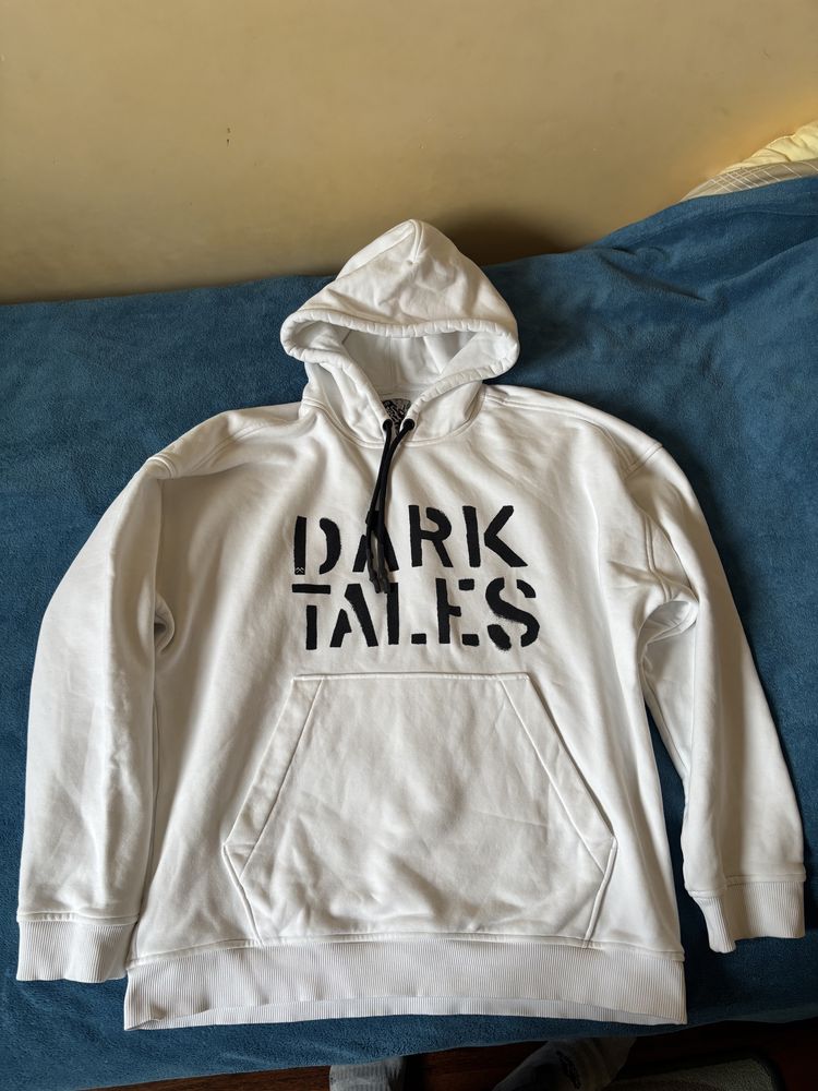 Luda Dark Tales суичър