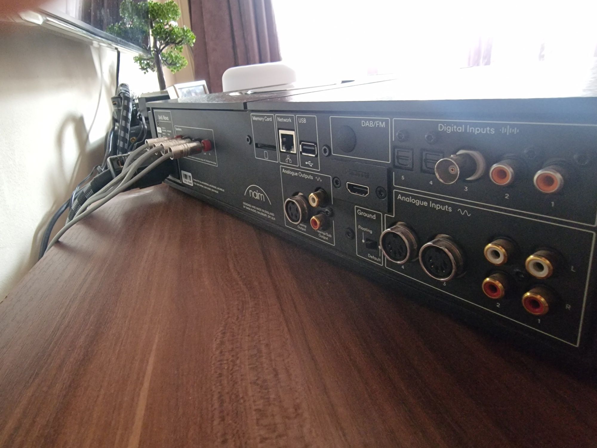 Усилвател Naim Uniti Nova