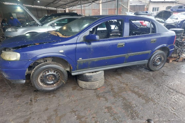 Macara geam fata dreapta electrica Opel Astra G