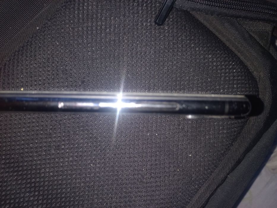 Продай iPhone X тут только нужно заменить батарейку и всё