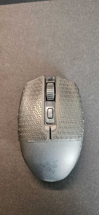 Mouse Razer Orochi V2 cu glass pads si grip tape