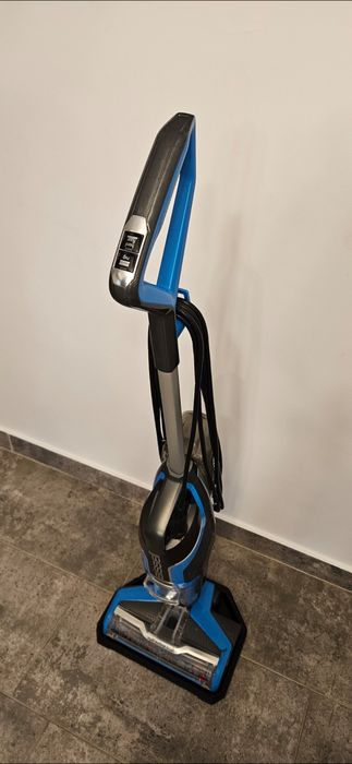 Vand Aspirator mop Bissell CrossWave – 2 în-1: aspiră si spală