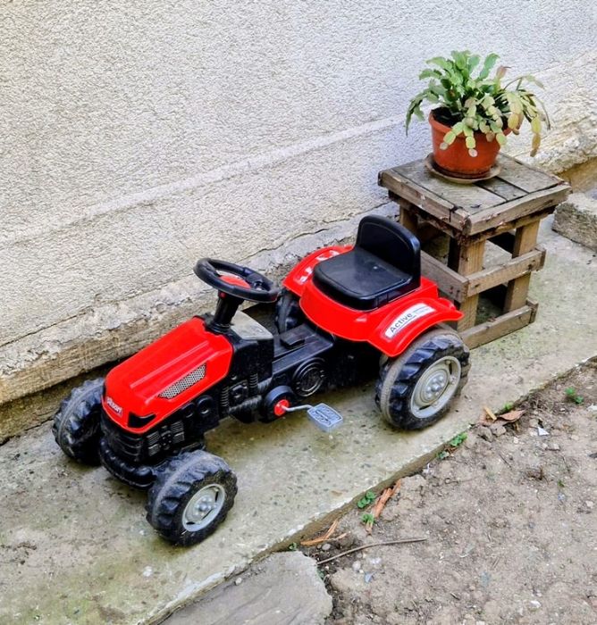 tractoras si bicicleta pentru copii