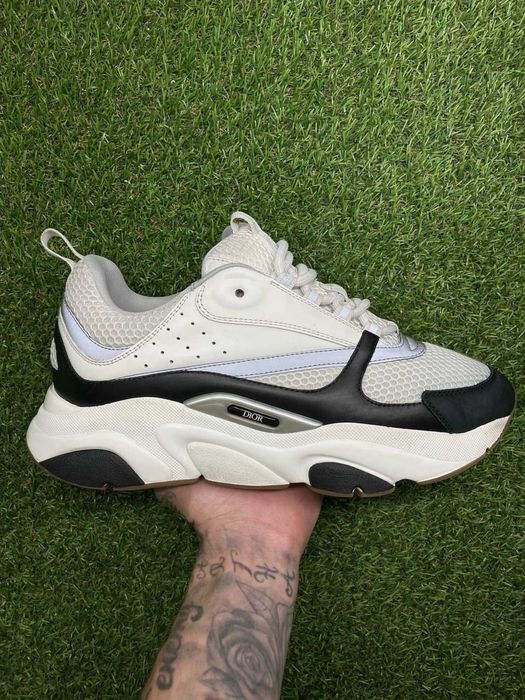 CLASS Dior B22 Reflective White (от/до 40-46 номер)