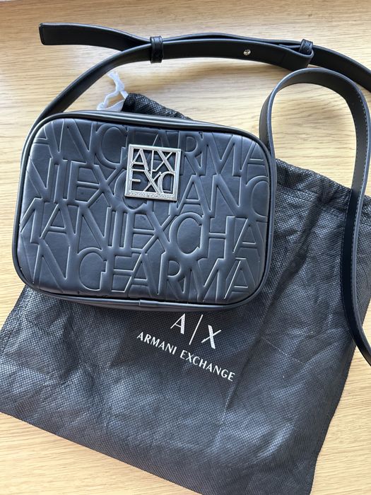 Продам сумку Армани