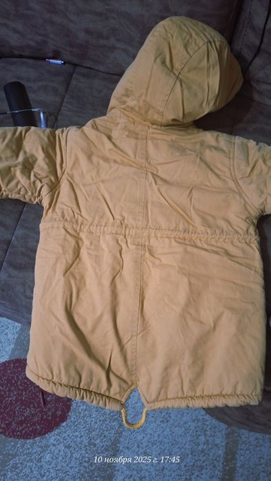 Продам детскую тёплую куртку