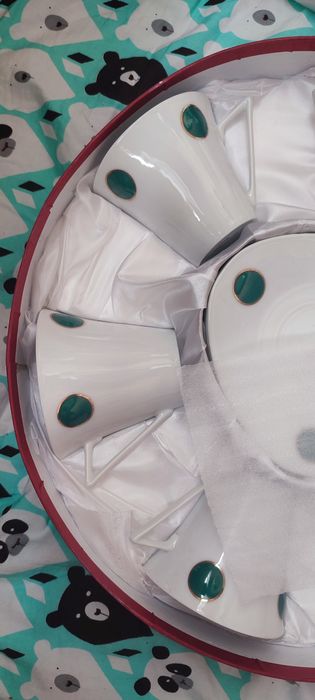 Продаю Чайный набор на 6 персон