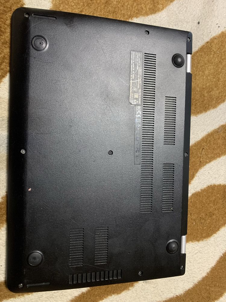 Laptop Lenovo 13  intel 3865u,4gb ddr4,intel hd 620 ssd128gb