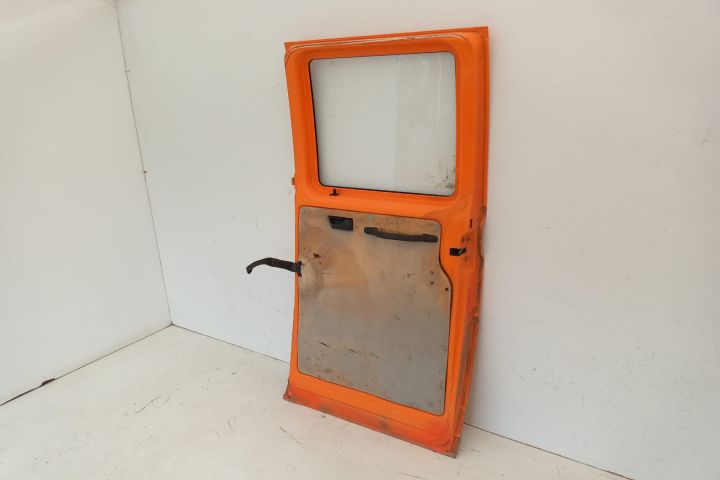 Usa dreapta spate cu sticla Volkswagen VW Transporter T4