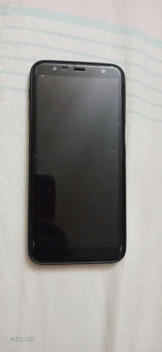 Продам телефон Самсунг J6+