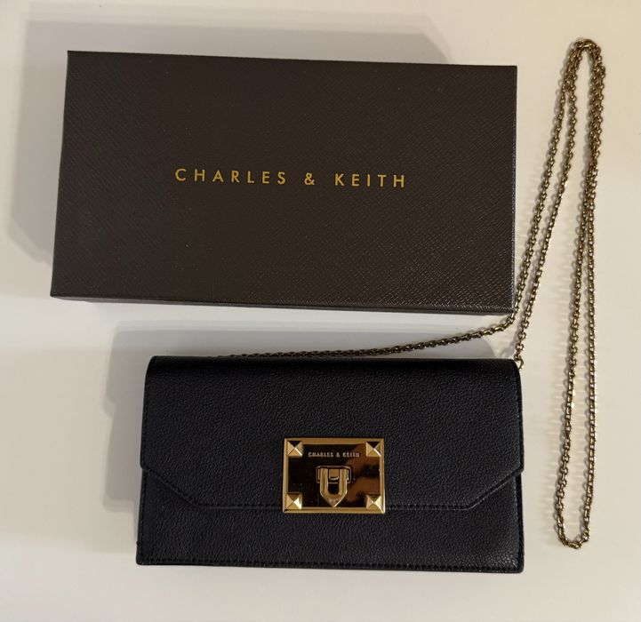 Сумка клатч Charles&Keith